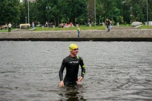 Онега - Сеть бассейнов клуба «Мэвис-1» обучение плаванию взрослых в С.-Петербурге